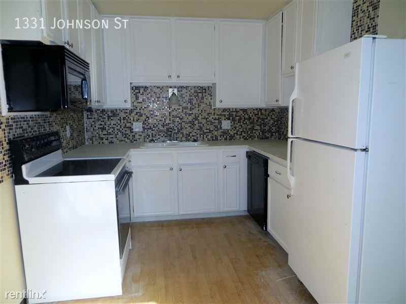 1331 Johnson St - Photo 2 of 10