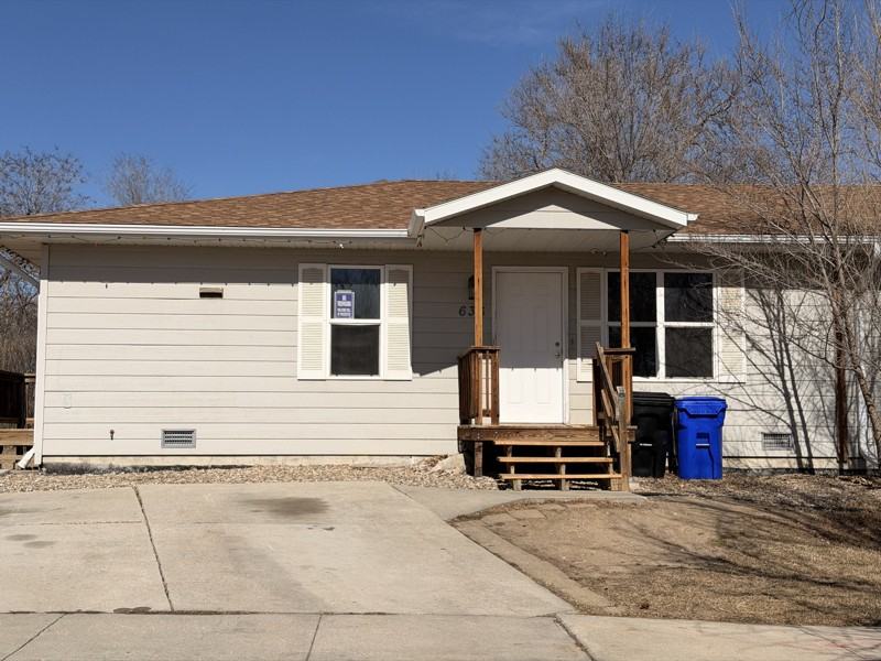 636 Nowlin St - Photo 2 of 18