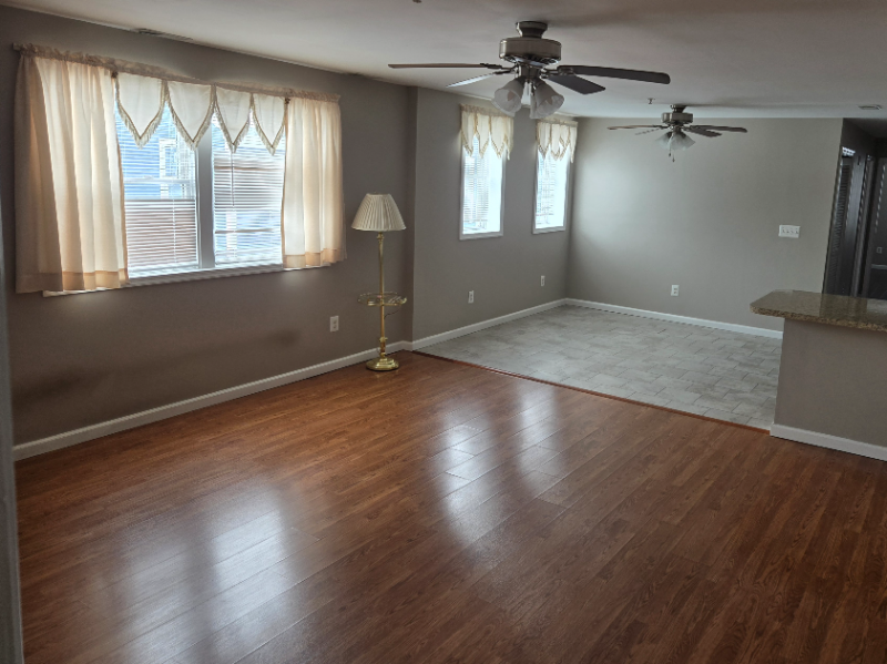 40 N Main St #40B - Photo 2 of 9