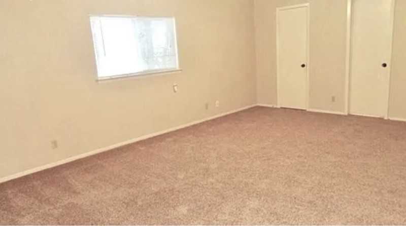 7422 Radford Trl - Photo 5 of 13