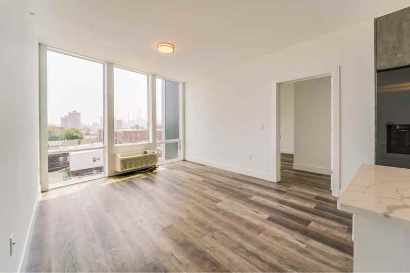 400 69th St #202 - Photo 5 of 20