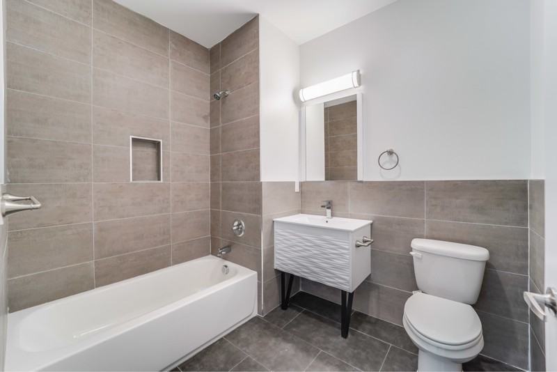 400 69th St #202 - Photo 7 of 20