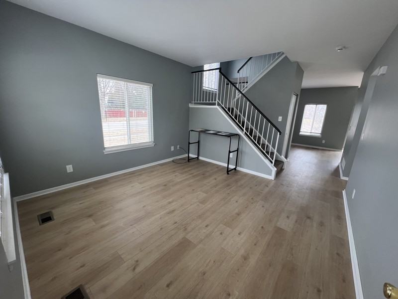 307 Ramsey Dr - Photo 2 of 12