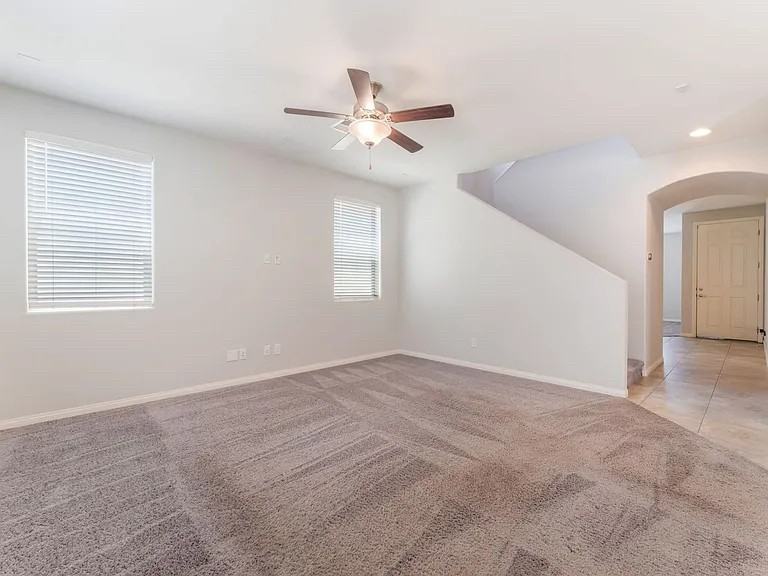 5904 Galway Bay St - Photo 4 of 20