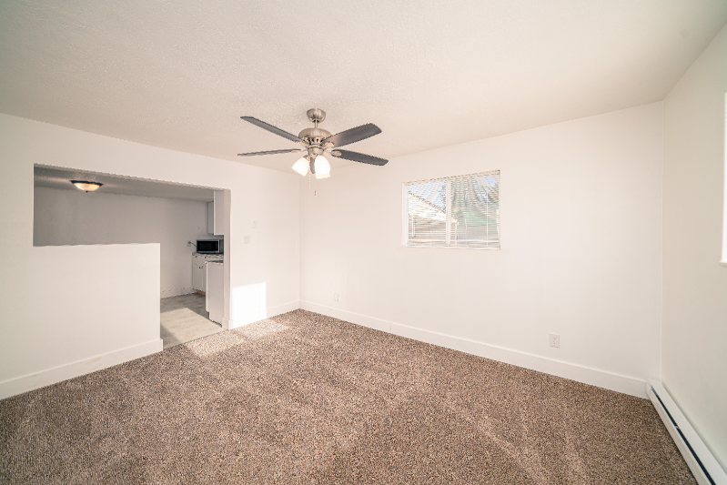 5615 Nw - Photo 3 of 13