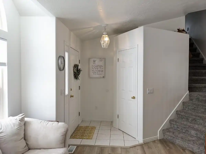 2126 Nw - Photo 2 of 15