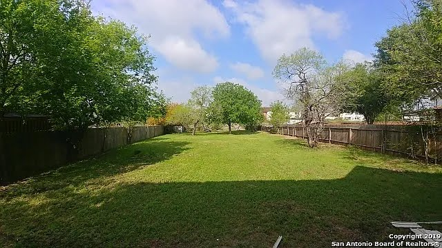 6125 Ferrysage Dr - Photo 3 of 12