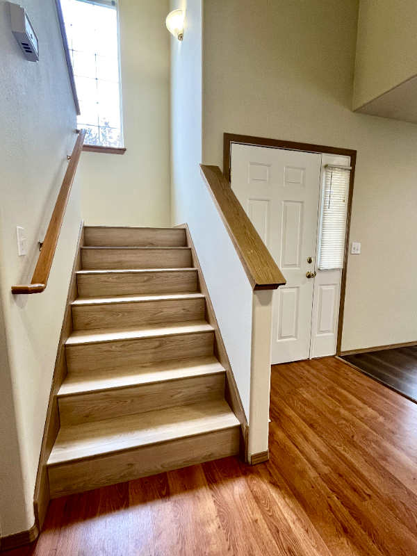 512 Hazel St #B - Photo 3 of 20