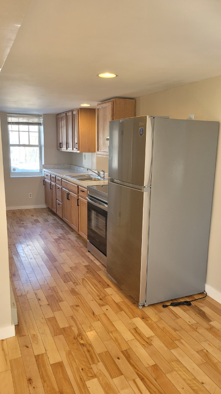 36 Prest St - Photo 5 of 11