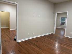 18 Bay St Ne - Photo 1 of 1