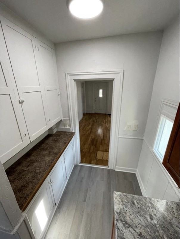 1022 Williams St #1 - Photo 2 of 8