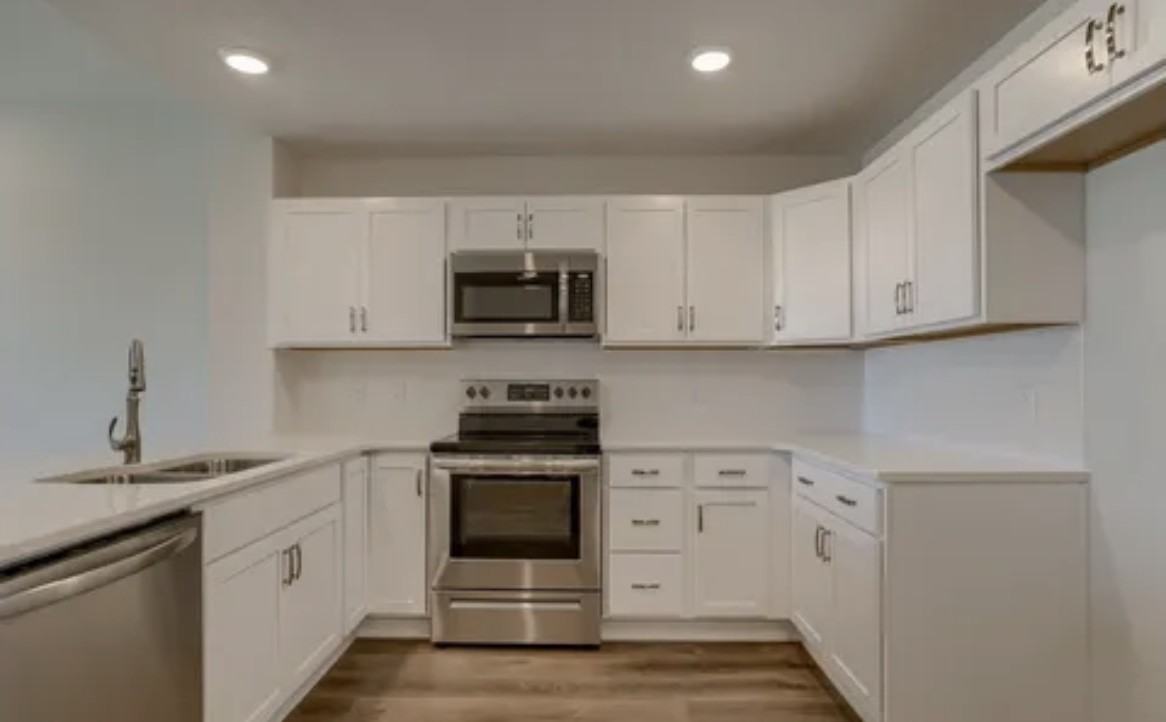 2171 Brandon Ln #NA - Photo 7 of 9