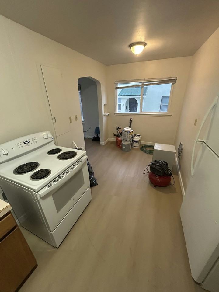 400 West 13th Street, Unit 2 - Photo 6 of 12