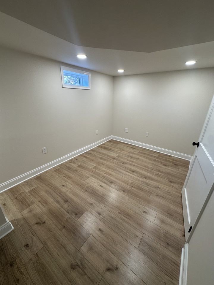 7400 Elmwood Dr #B - Photo 4 of 11