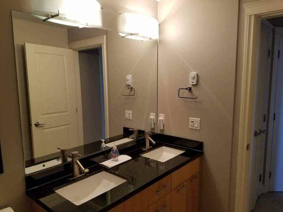 2970 King George Boulevard #204 - Photo 5 of 26