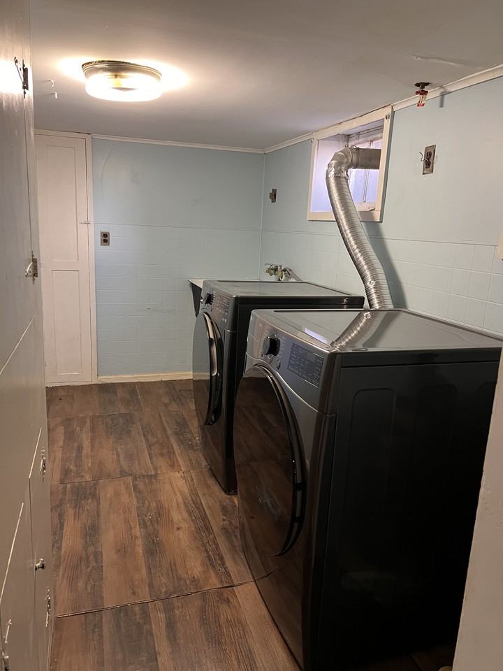 72 Carlton St #NA - Photo 7 of 11