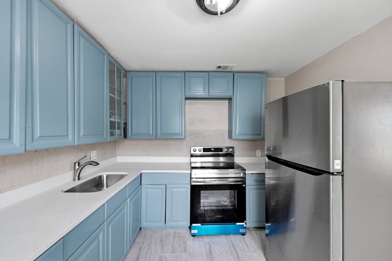 1900 45th St S #NA - Photo 3 of 15