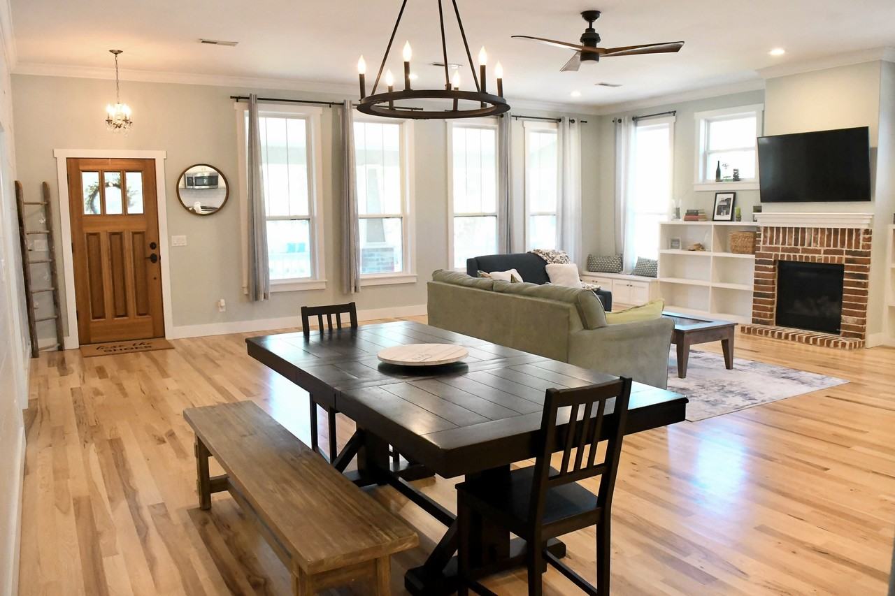 649 Sw 2nd St #NA - Photo 5 of 33