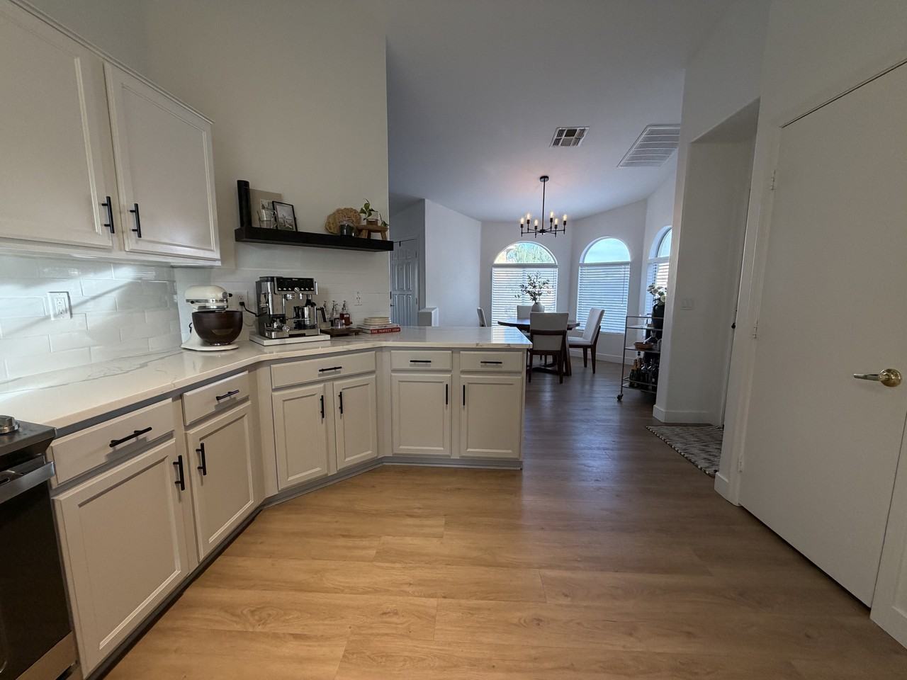 16652 N 19th St #NA - Photo 5 of 22