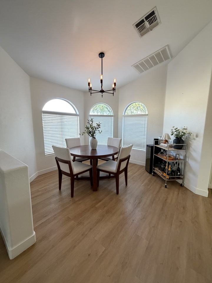 16652 N 19th St #NA - Photo 7 of 22