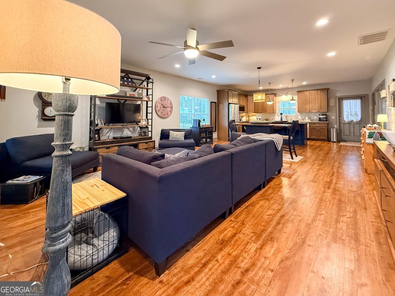 270 Townview Dr #1 - Photo 3 of 24