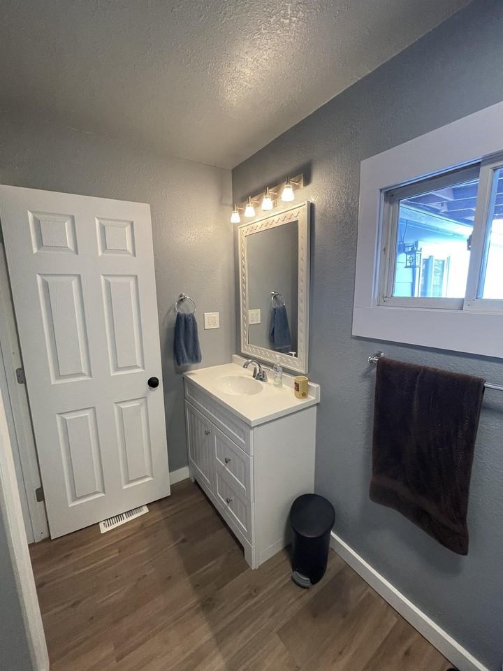 2120 Elm St #1 - Photo 6 of 8