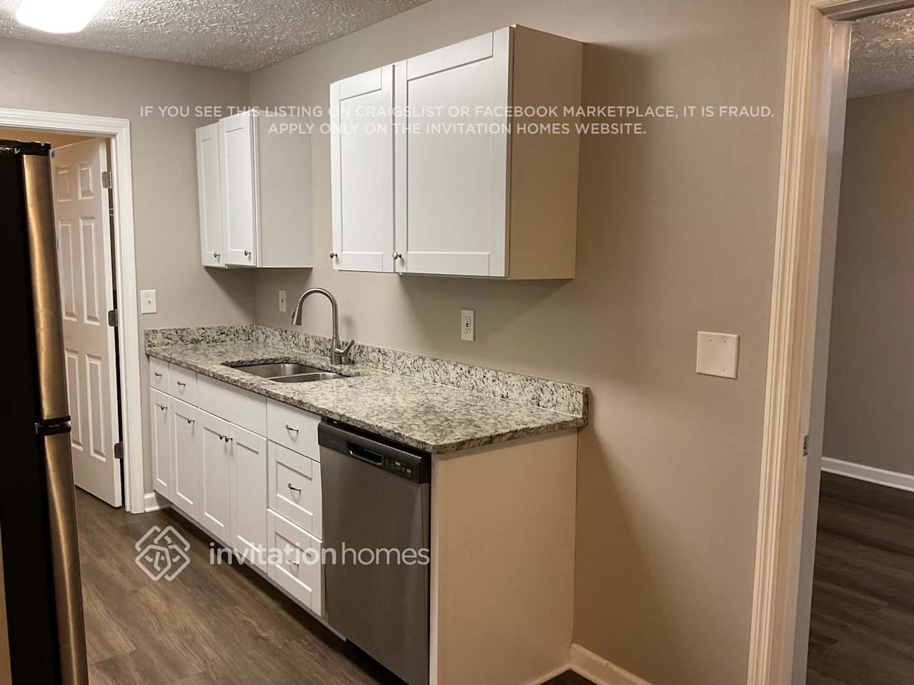 513 Anderson Ave - Photo 7 of 14