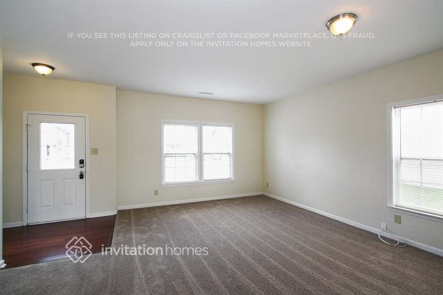 329 Zander Woods Ct - Photo 2 of 18