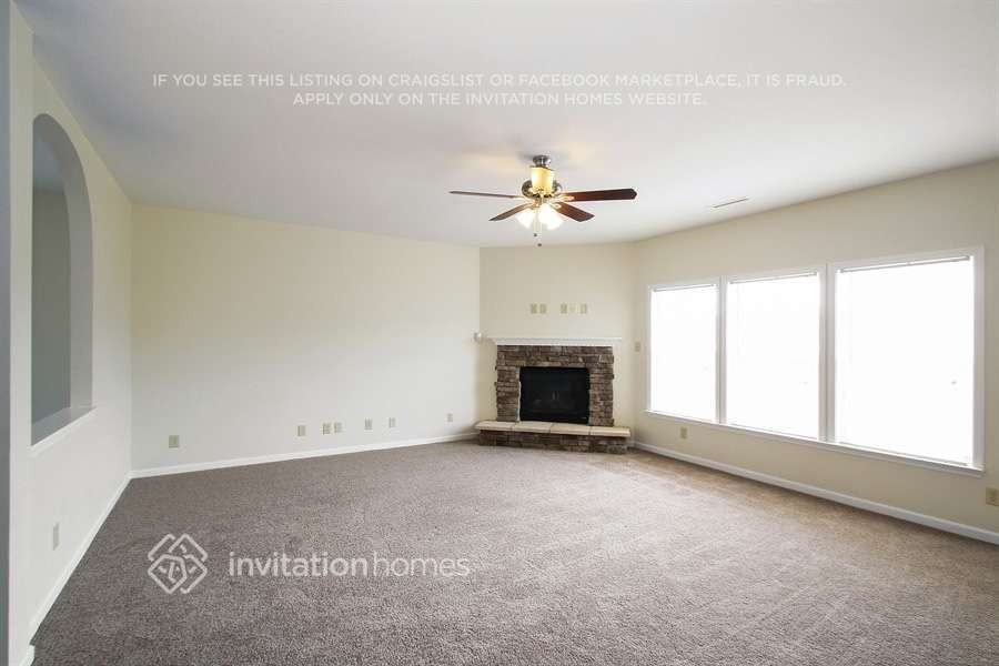 329 Zander Woods Ct - Photo 3 of 18