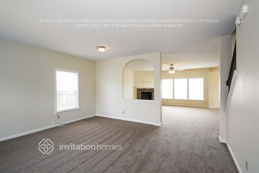 329 Zander Woods Ct - Photo 4 of 18