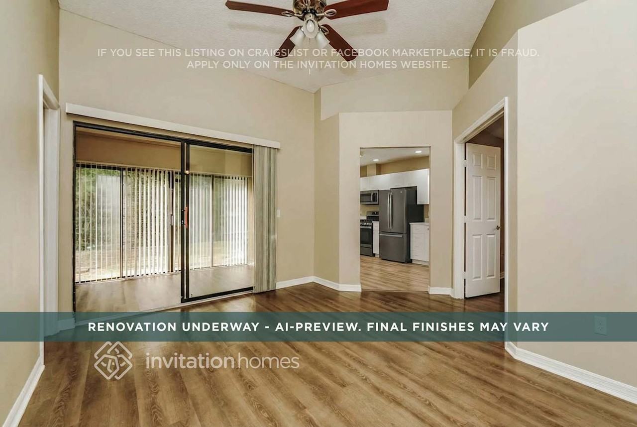 653 Middlebury Loop - Photo 3 of 8