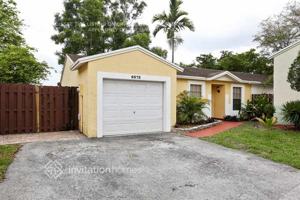 featured image of 6572 Nw 197th Ln