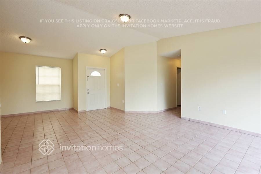 6572 Nw 197th Ln - Photo 2 of 12