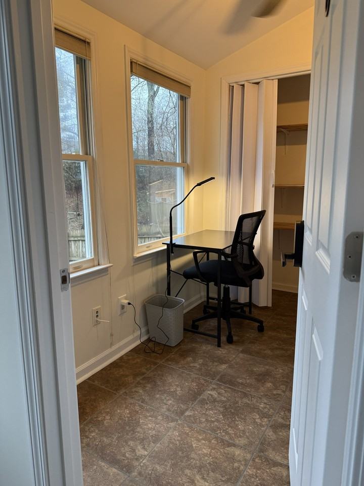 Dembrigh Ln #6 - Photo 2 of 10