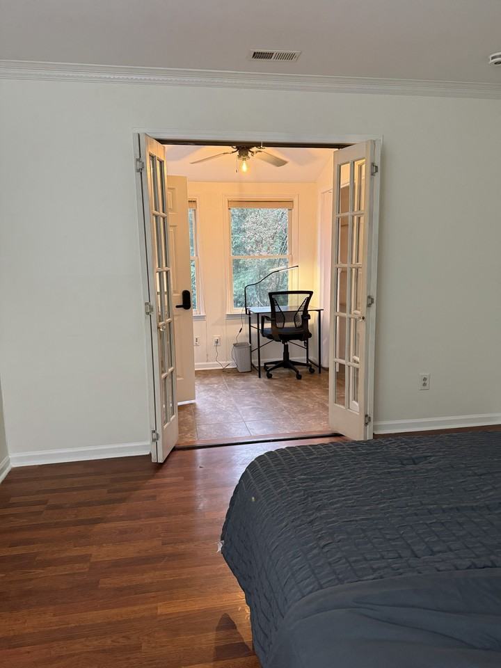 Dembrigh Ln #6 - Photo 3 of 10