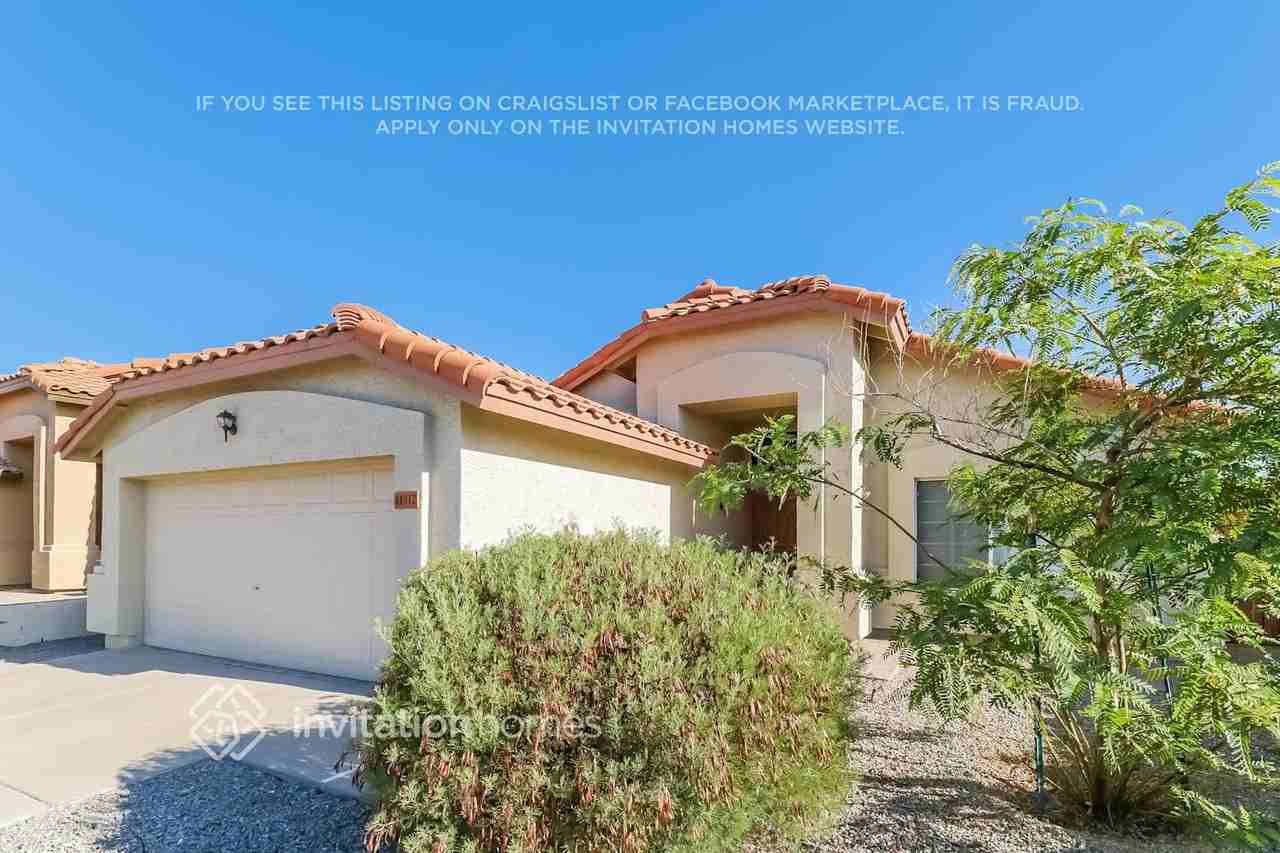 11312 W Puget Ave - Photo 2 of 16