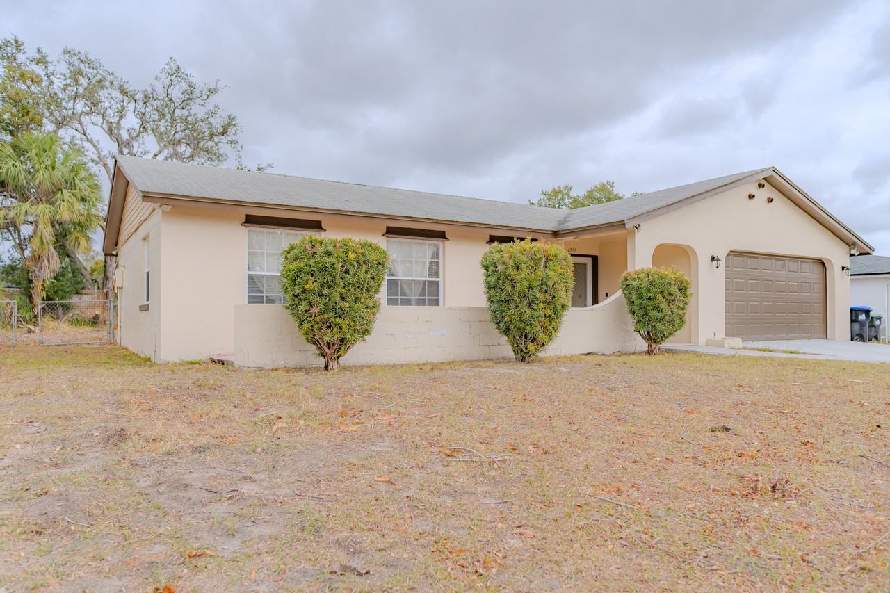 6203 Tebbetts Dr #1 - Photo 4 of 37