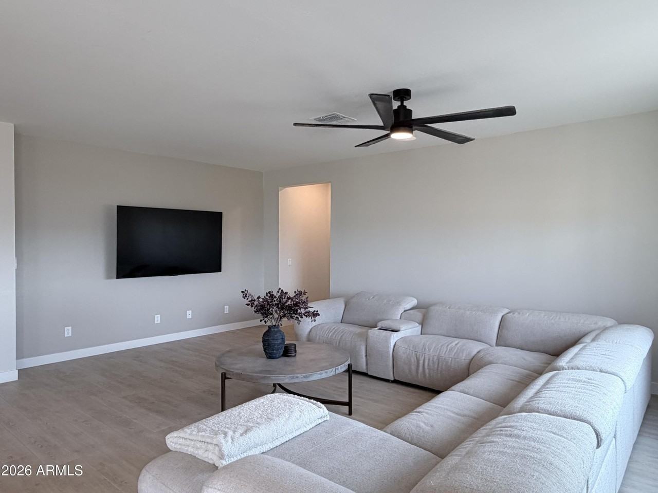 9324 S 30th Ln - Photo 6 of 29