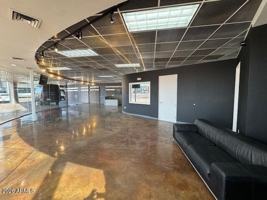 featured image of 811 N Scottsdale Rd