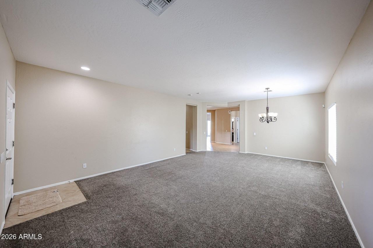 14258 W Lisbon Ln - Photo 2 of 50