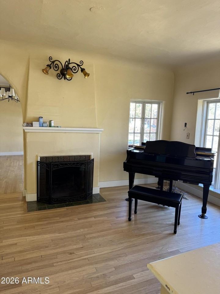 505 W Granada Rd - Photo 2 of 30