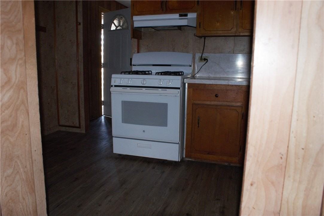 200 Clemmer St Unit B - Photo 7 of 9