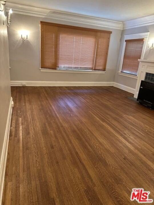 1025 Locust Ave Apt 2 - Photo 7 of 50