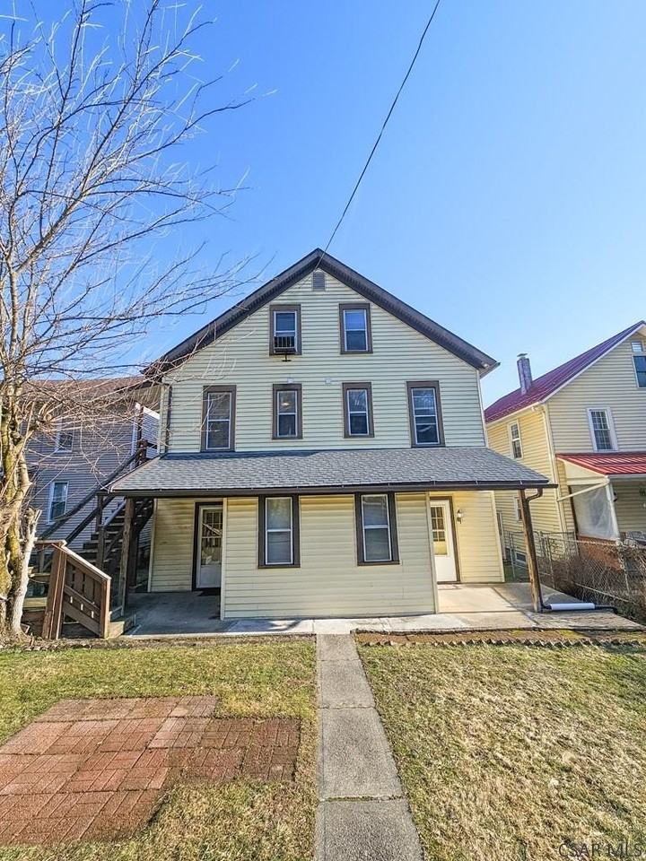 520 Vickroy Ave - Photo 3 of 19