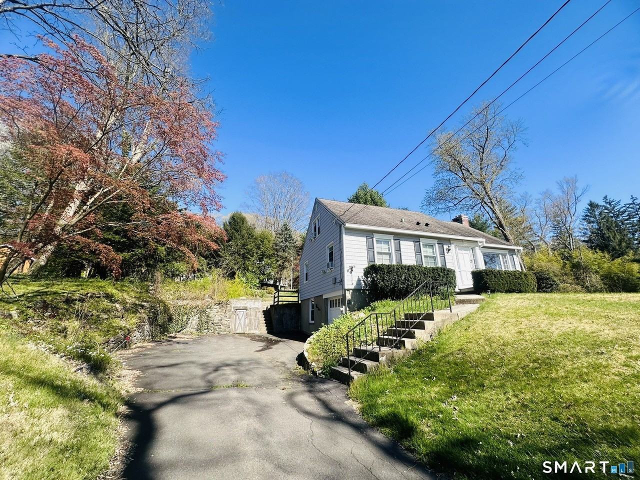 37 Weed St - Photo 5 of 33