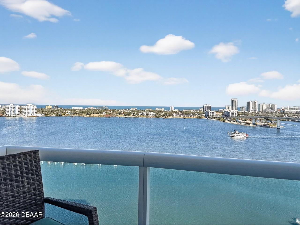 231 Riverside Dr Unit 1501 - Photo 4 of 50