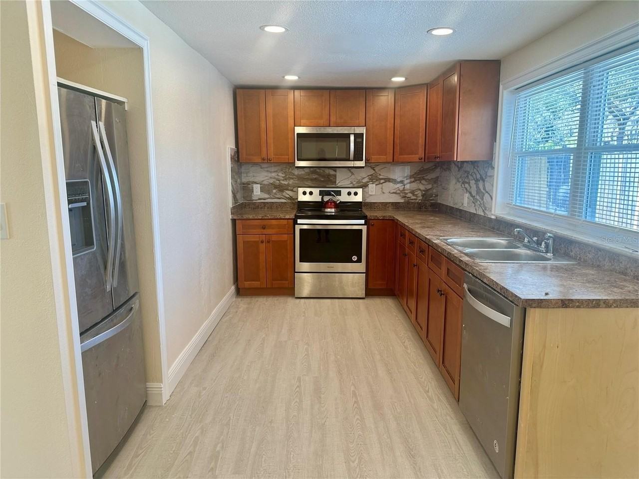 12741 Poppy St - Photo 5 of 15