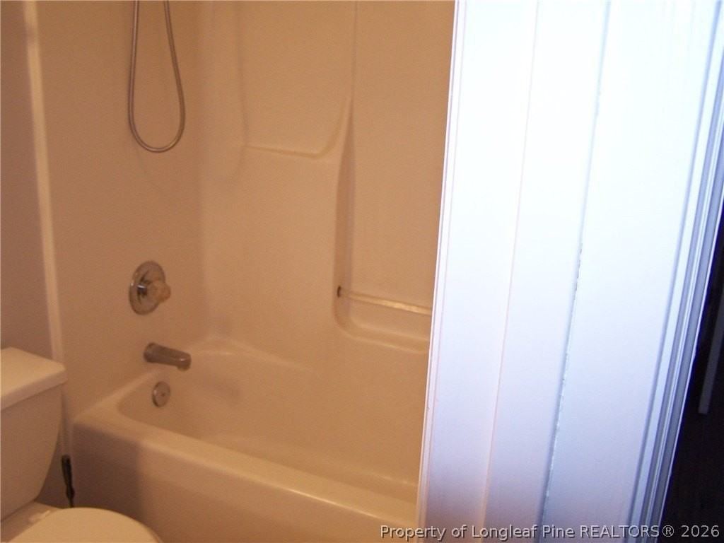 6836 Winthrop Dr - Photo 7 of 17