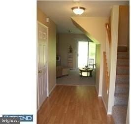 20 Emandan Ln - Photo 2 of 12