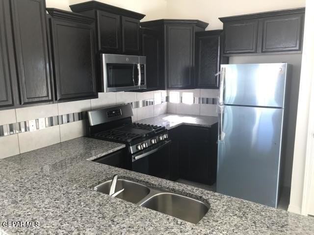 809 Chillington Rd - Photo 5 of 11